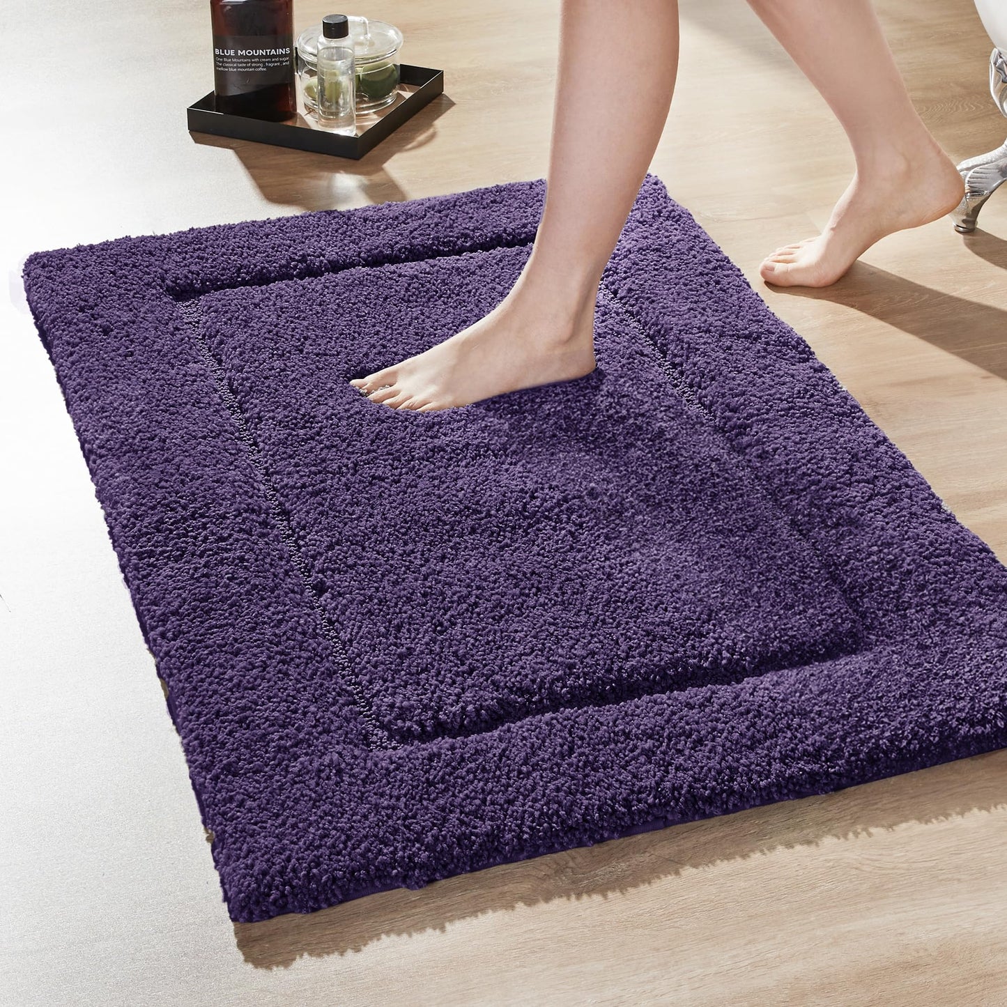 Quick Dry Plush Bathroom Rug, 24x17 Inch, White